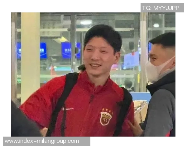 上海海港即将引援岳鑫卢永涛加盟在即助力球队新赛季